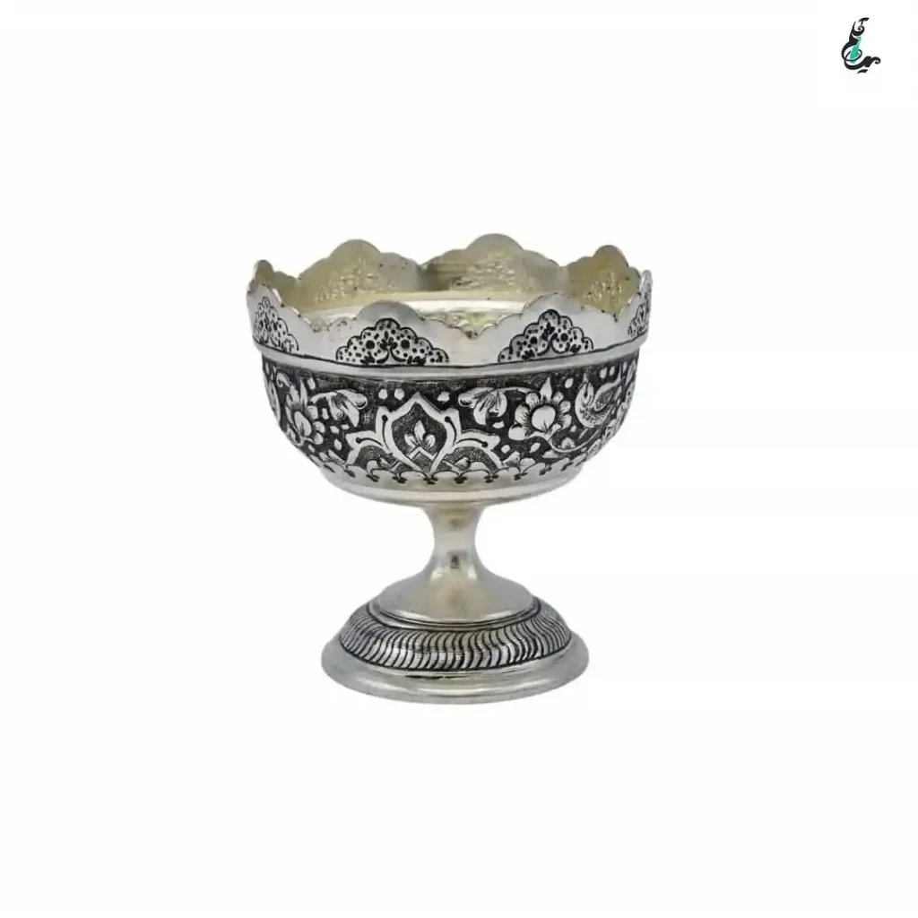 کاسه پایه دار لب دالبر
